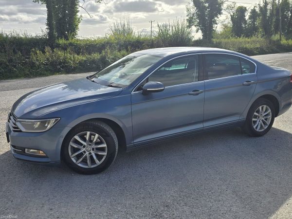 Volkswagen Passat Saloon, Diesel, 2016, Blue