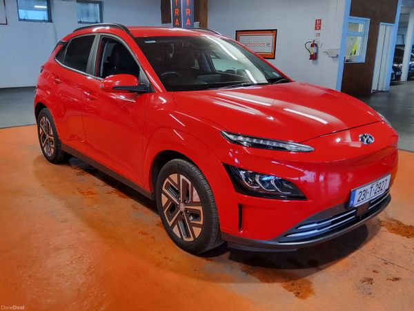 Hyundai KONA Hatchback, Electric, 2023, Red