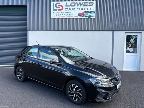 Volkswagen Polo Hatchback, Petrol, 2022, Black