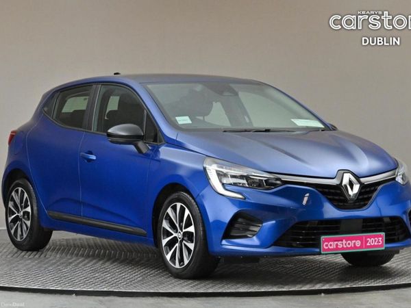 Renault Clio Hatchback, Petrol, 2023, Blue