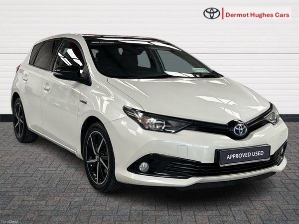Toyota Auris MPV, Petrol Hybrid, 2018, White