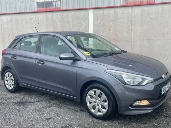 Hyundai i20 Hatchback, Petrol, 2016, Grey