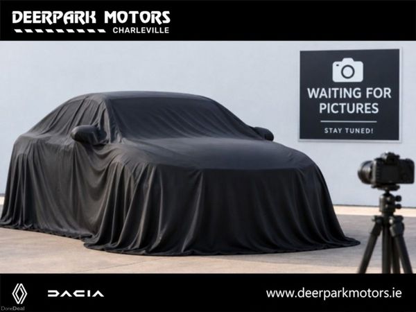 Renault Captur Hatchback, Petrol, 2022, Black