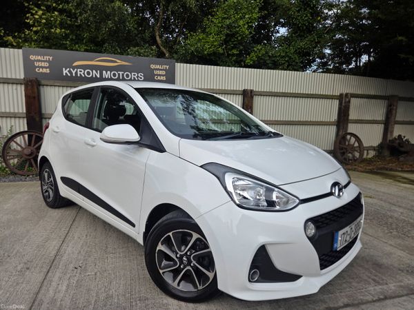 Hyundai i10 Hatchback, Petrol, 2017, White