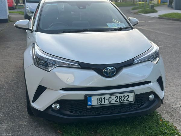 Toyota C-HR Hatchback, Petrol Hybrid, 2019, White