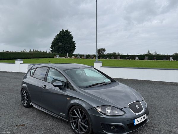 SEAT Leon Hatchback, Diesel, 2012, Grey