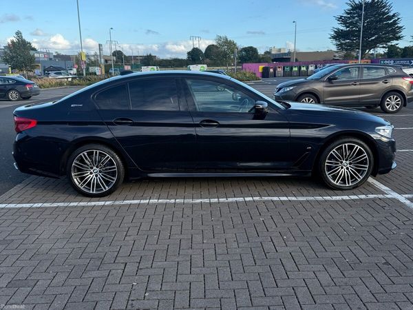 BMW 5-Series Saloon, Petrol Plug-in Hybrid, 2019, Black