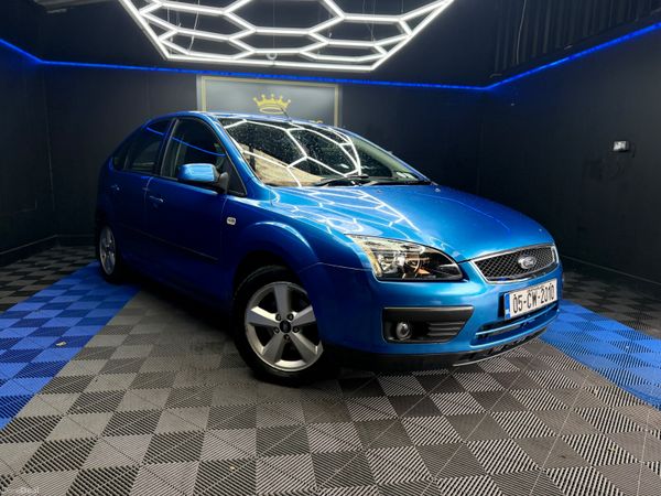 Ford Focus Hatchback, Petrol, 2005, Blue