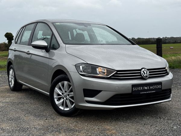Volkswagen Golf Estate, Petrol, 2015, Silver