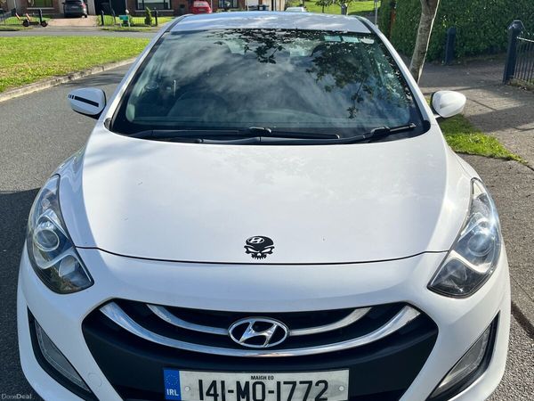 Hyundai i30 Hatchback, Diesel, 2014, White