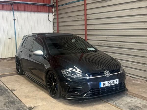 Volkswagen Golf Hatchback, Petrol, 2019, Black