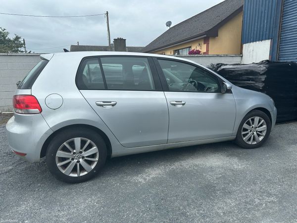 Volkswagen Golf Hatchback, Diesel, 2010, Silver