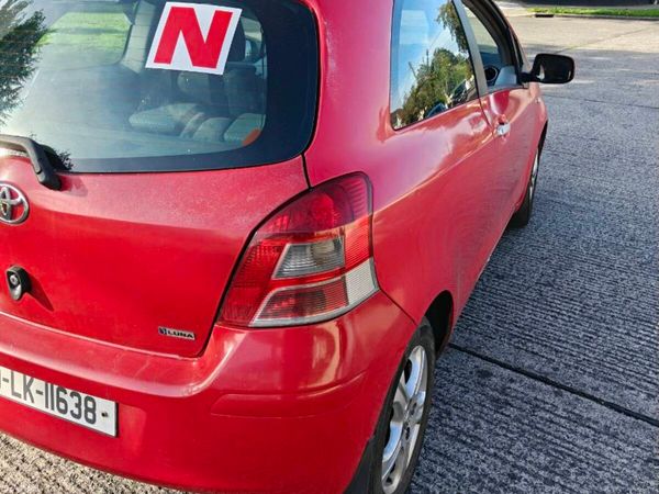 Toyota Yaris Hatchback, Diesel, 2010, Red