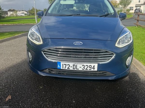 Ford Fiesta Hatchback, Petrol, 2017, Blue
