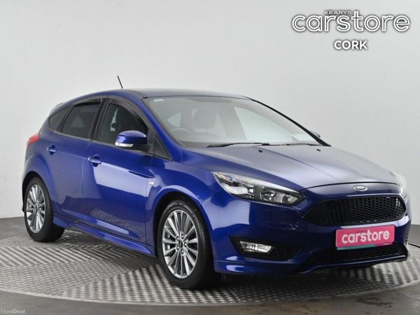 Ford Focus Hatchback, Petrol, 2018, Blue