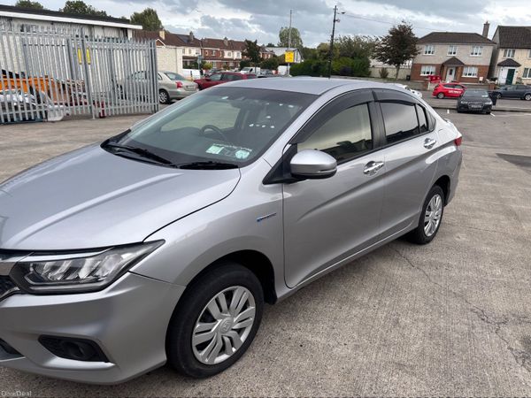 Honda Grace Saloon, Petrol Hybrid, 2018, Silver