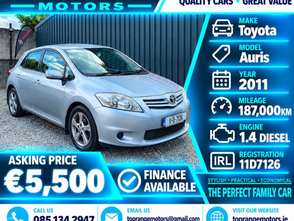 Toyota Auris Hatchback, Diesel, 2011, Silver