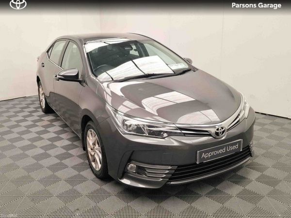 Toyota Corolla Saloon, Petrol, 2017, Grey