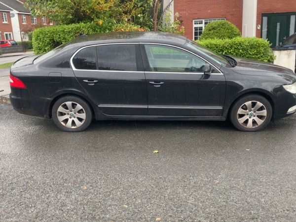Skoda Superb Saloon, Diesel, 2012, Black