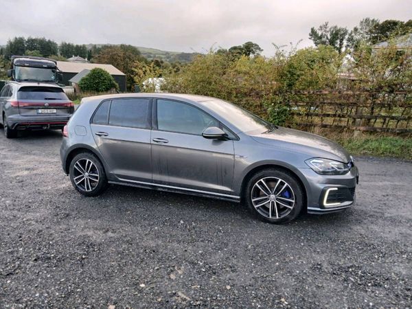 Volkswagen Golf Hatchback, Petrol Plug-in Hybrid, 2018, Grey