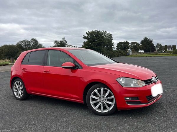Volkswagen Golf Hatchback, Diesel, 2014, Red