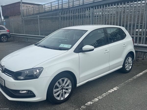 Volkswagen Polo Hatchback, Petrol, 2017, White