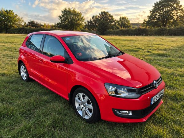 Volkswagen Polo Hatchback, Petrol, 2010, Red