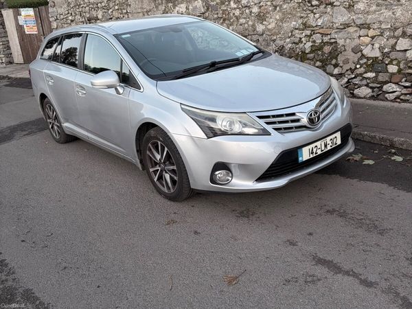 Toyota Avensis Estate, Diesel, 2014, Silver
