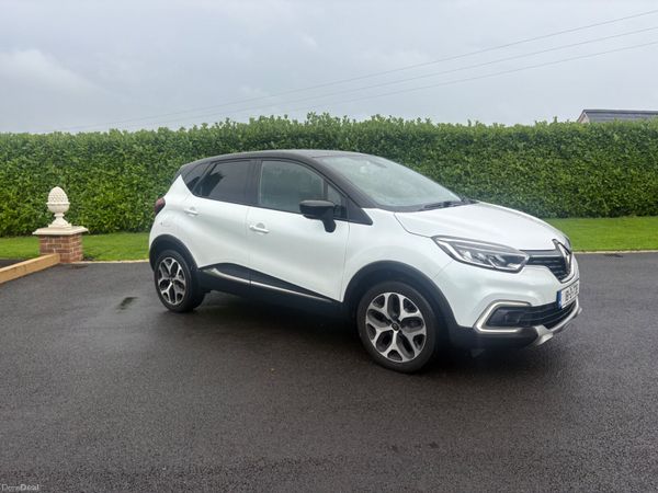 Renault Captur Hatchback, Petrol, 2018, White