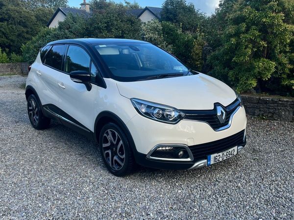 Renault Captur Hatchback, Diesel, 2016, White