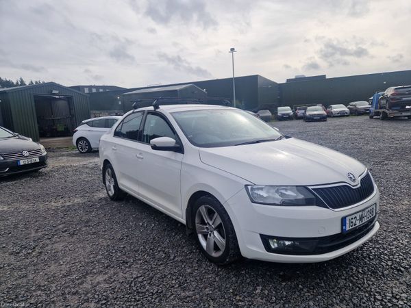 Skoda Rapid Saloon, Diesel, 2016, White