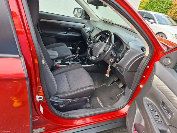 Mitsubishi Outlander SUV, Diesel, 2017, Red
