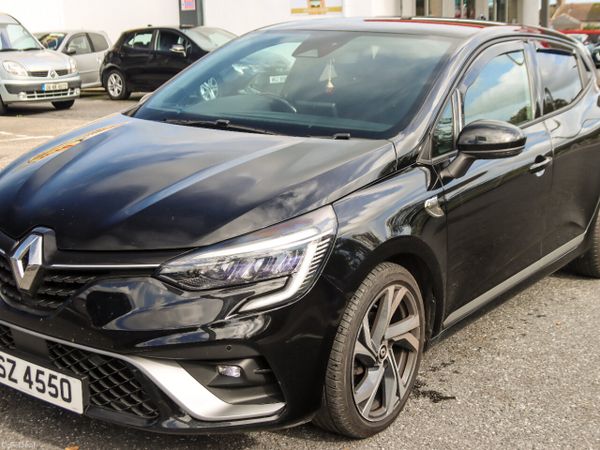 Renault Clio Hatchback, Petrol, 2023, Black