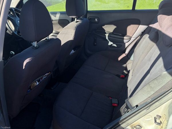 Nissan Almera Hatchback, Petrol, 2006, Silver