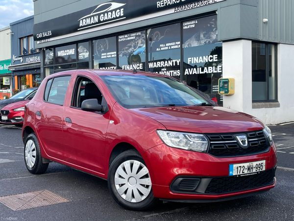 Dacia Sandero Hatchback, Petrol, 2017, Red