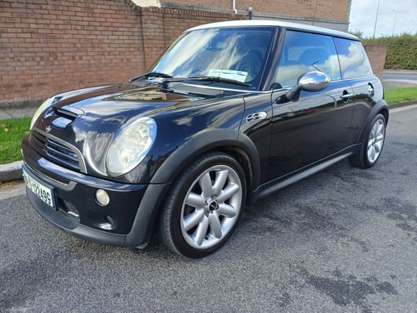 Mini Cooper Hatchback, Petrol, 2004, Black