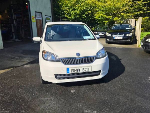 Skoda Citigo Hatchback, Petrol, 2013, White