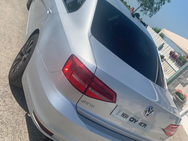 Volkswagen Jetta Saloon, Diesel, 2016, Silver