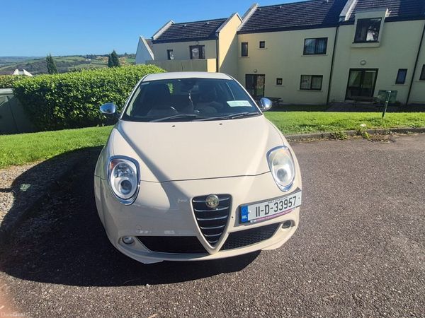 Alfa Romeo Mito Hatchback, Petrol, 2011, White
