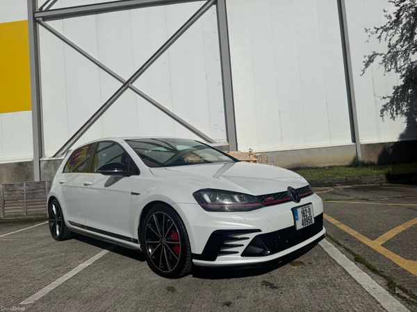 Volkswagen Golf Hatchback, Petrol, 2016, White