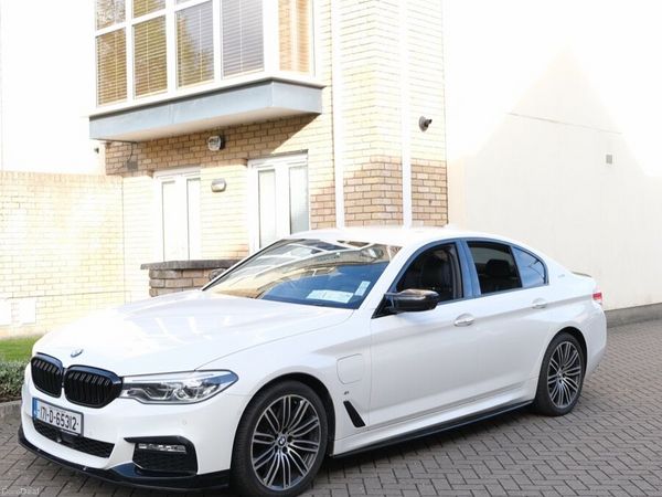 BMW 5-Series Saloon, Petrol Plug-in Hybrid, 2017, White