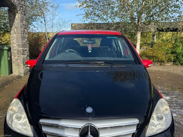 Mercedes-Benz B-Class MPV, Petrol, 2008, Red