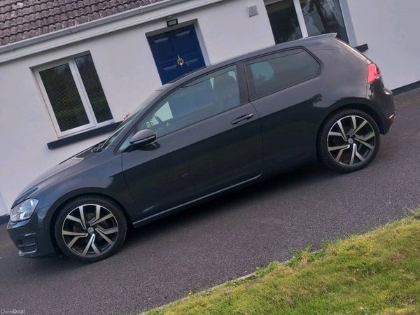 Volkswagen Golf Estate, Petrol, 2014, Grey