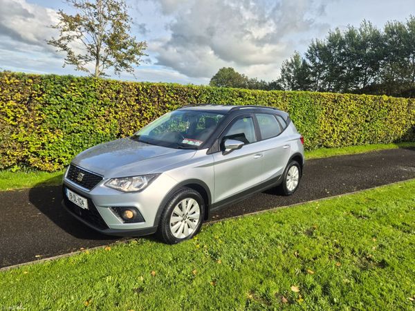 SEAT Arona SUV, Diesel, 2019, Grey