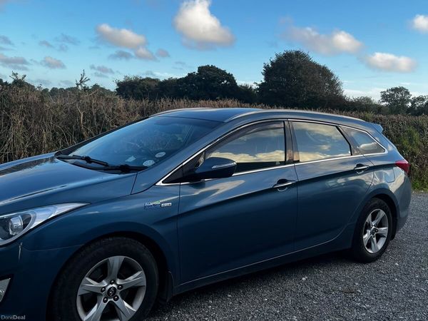 Hyundai i40 Estate/Jeep, Diesel, 2014, Blue