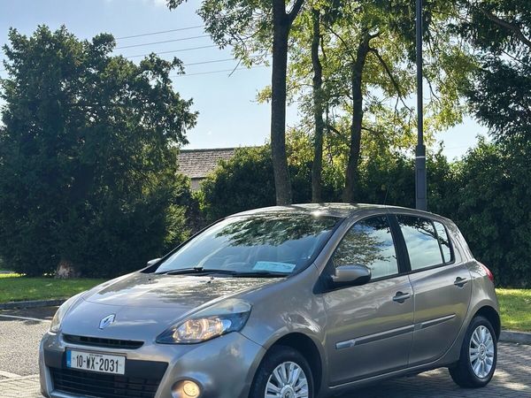 Renault Clio Hatchback, Petrol, 2010, Gold