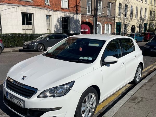 Peugeot 308 Hatchback, Diesel, 2016, White