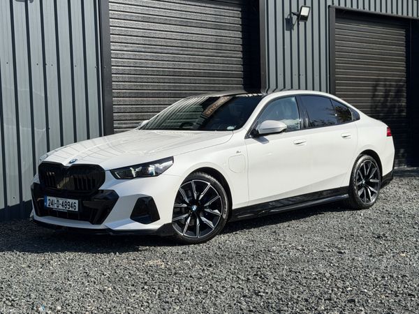 BMW 5-Series Saloon, Petrol Plug-in Hybrid, 2024, White
