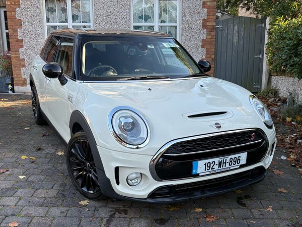Mini Other Hatchback, Diesel, 2019, Beige