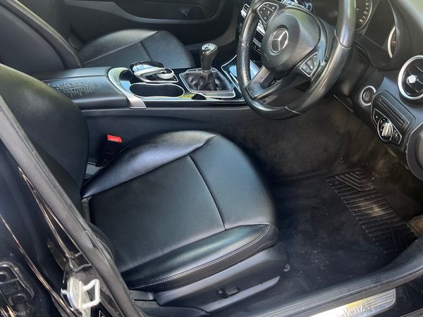 Mercedes-Benz C-Class Saloon, Diesel, 2015, Black